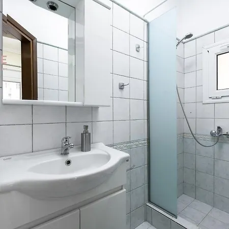 Apartment Little Paris, Nilie Hospitality Mgmt