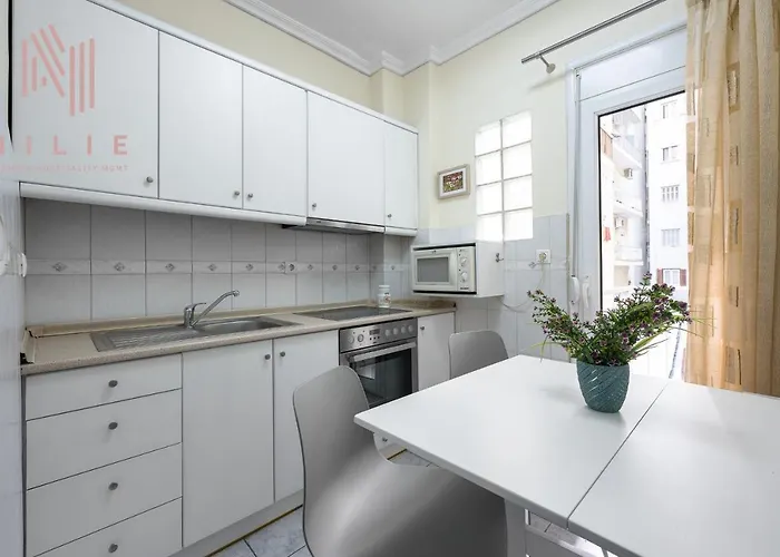 Apartment Little Paris, Nilie Hospitality Mgmt *